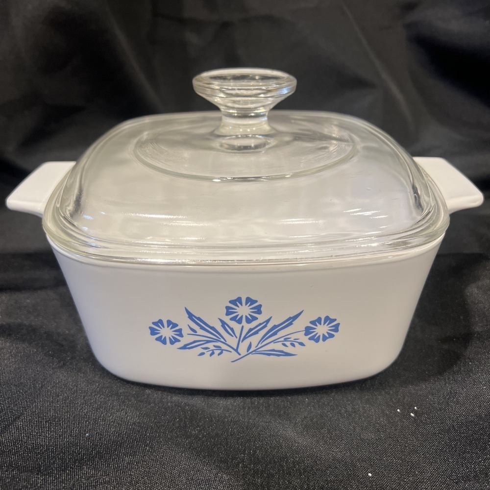 Vintage Corning Ware Blue Cornflower Casserole Dish Pyrex Lid‎ P-7-C   1  1/2 Qt